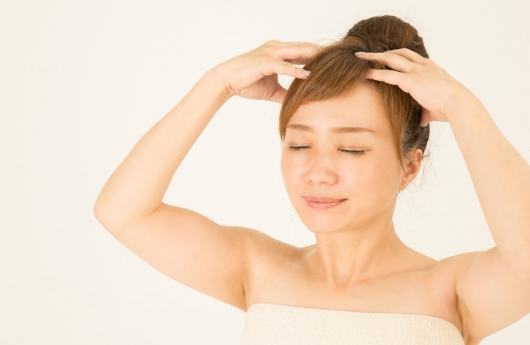 頭皮マッサージもできるヘアパック｜お顔のリフトアップにも♪｜